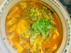 -魏铭鱼头捞饭(晋阳路店)