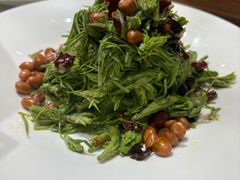 -鲁菜根·泰安菜(万达店)