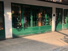 -星巴克(武康路店)