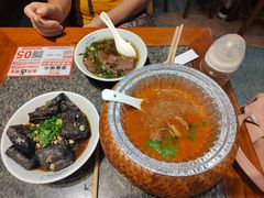 -湘下佬·老长沙吃货铺(顺成·大融城店)
