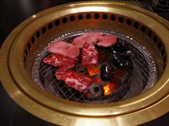 -山川小町·极番烧肉(新地假日广场店)