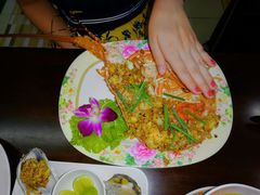 -两兄弟Song Pee Nong(2号店)