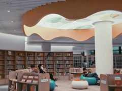 -广州市白云区图书馆