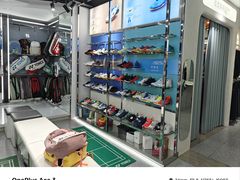 -YONEX苗江运动城(源深店)