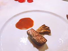 安格斯牛排配灰树花-三嚥阁 La Villa Restaurant
