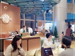 大堂-星巴克(来福士办公楼店)