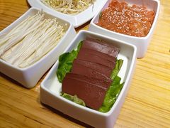 -小小河边鱼(天润城店)