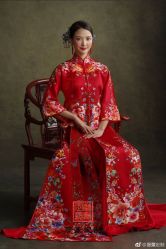 点击看大图 -藤薰定制中式嫁衣礼服旗袍店
