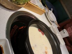 -粤小煲鲜汤猪肚鸡(丹尼斯二天地店)