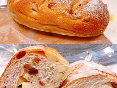 戴文车打奶酪包-Juicy Bakery(大学路店)