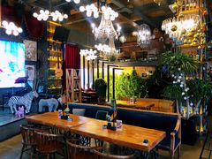 -酤居湖景音乐餐吧(安宁店)