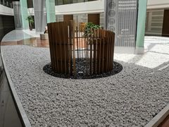 -上海滴水湖皇冠假日酒店