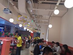 -鸡遇虾煲干锅火锅(小寨金莎店)