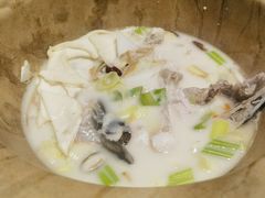 -滇香肴·云南菜蒸汽石锅鱼(云南北路店)
