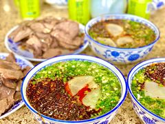 -吾穆勒蓬灰牛肉面·清真(北滨河中路店)