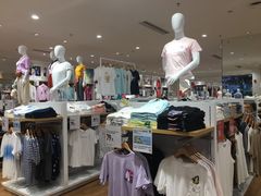 -优衣库(海口秀英万达广场店)