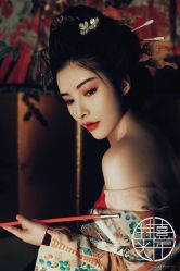 点击看大图 -持熹光年写真体验馆