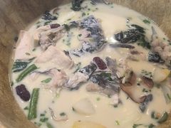 -云中鱼蒸汽石锅鱼(川沙百联店)