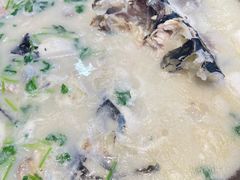 -香山湖渔家大院