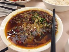 水煮牛肉-锦粤宫·精致粤菜(深圳北站店)