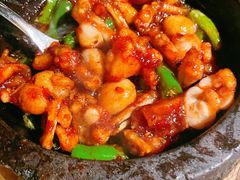 石锅杭椒牛蛙-桂满陇-十里风荷(合生汇店)