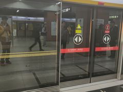 -白石桥南(地铁站)