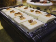 石板飘香奶豆腐-德乐海蒙餐