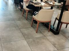 大堂-魏家凉皮(梨园店)