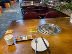 大堂-·缸桶屋·韩式牛肋条自助烤肉(西湖D11店)