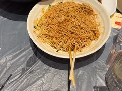 -肥肥虾庄·金牌油焖大虾(杨园滨江时代walk店)