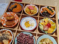 -轻蔬不用等·素食(江苏路店)