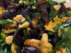 -东来菜馆•手抓海鲜家常菜•海鲜锅贴(鸽子窝店)