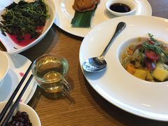 -菩提树·素食餐厅(汇智国际商业中心店)