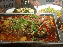 -万重锦·人文川菜馆(骡马市店)