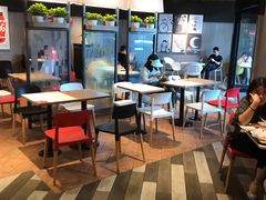 -肯德基(中纬店)