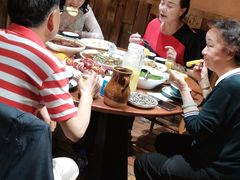 -老滇山寨•云南特色菜•地方菜•民族风情歌舞表演(金碧店)