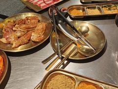 -胡悦里韩式烤肉(芝罘万达广场店)