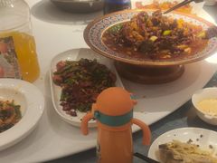 -巴特餐饮6加1音乐餐吧·新疆菜