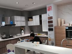 -佰丽爱家全屋定制(汶水店)