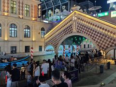-东港音乐喷泉广场