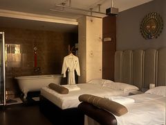 -丽辰新韩式商务SPA·洗浴桑拿·自助餐食