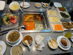 -海底捞火锅(杭州滨江九宜城店)