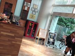 -一兆韦德健身(慧芝湖店)