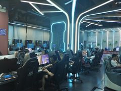 -木木不哭电竞馆(龙湖时代汇店)