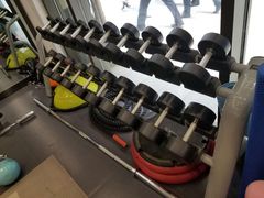 -思迈威健身(积玉桥万达店)