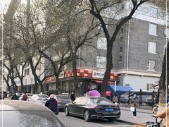 -新侨三宝乐面包店(崇文门店)