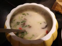 粉皮仔乌汤-芳芳私房菜·精做淮扬菜(承德路店)