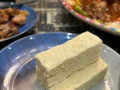 娜帕里勇-新疆伊宁远征餐厅