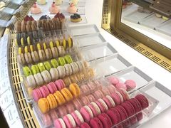 百香果马卡龙-PAUL LAFAYET 法式甜品(港汇广场店)