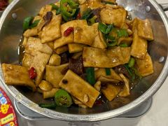 -江城燕子大排档(江汉路步行街店)